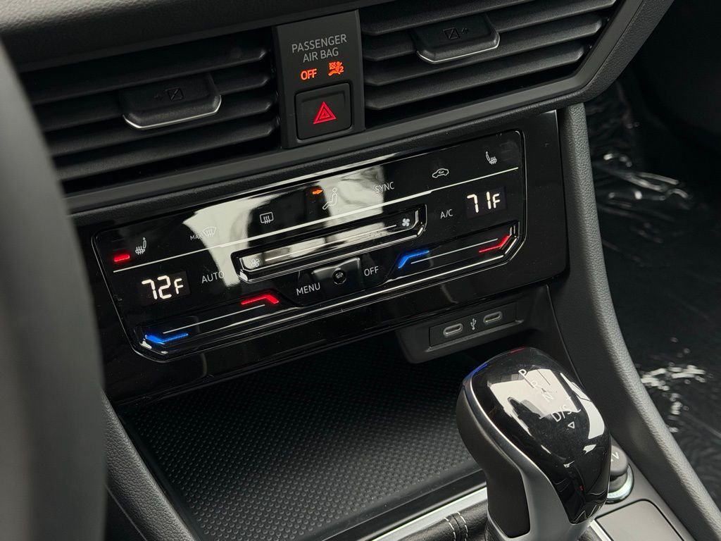 New 2026 Volkswagen Jetta Sport FWD image 31