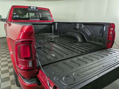 New 2026 RAM 3500 Limited AWD/4WD image 9