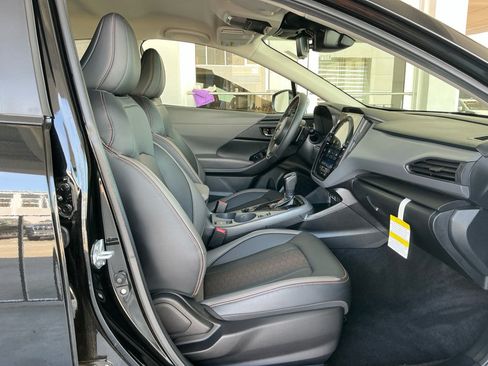 Used 2025 Subaru Crosstrek 2.5i Limited w/ Crosstrek Mirror Package AWD/4WD image 28