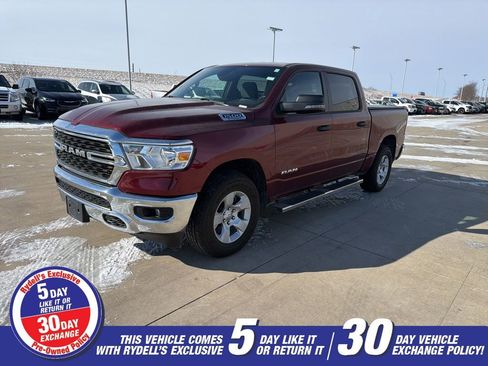 Used 2024 RAM 1500 Big Horn AWD/4WD image 7