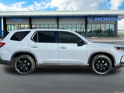 New 2025 Honda Pilot Black Edition