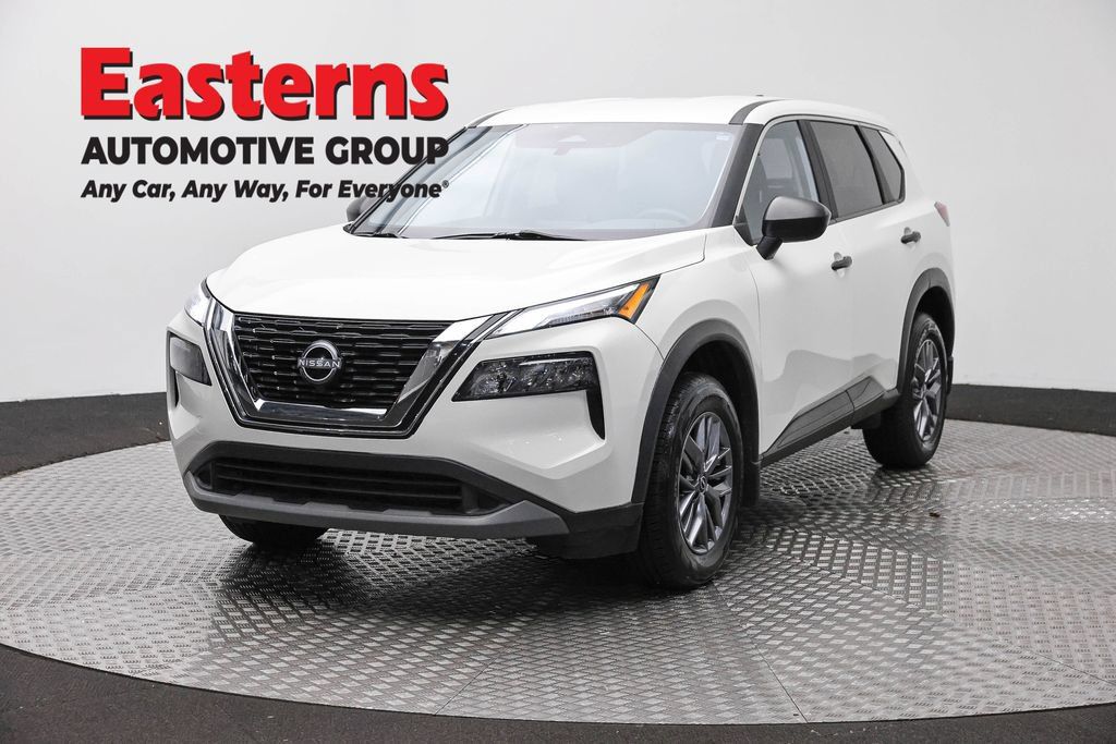 Used 2023 Nissan Rogue S AWD/4WD image 1
