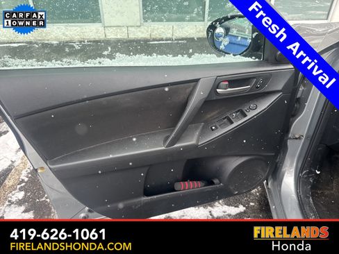 Used 2012 MAZDA MAZDA3 i Touring image 13