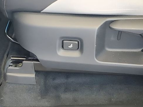 New 2025 Toyota Tacoma TRD Off-Road image 29