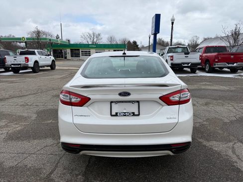 Used 2013 Ford Fusion SE image 5