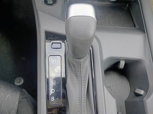 New 2026 Nissan Sentra SV w/ SV Convenience Package FWD image 17