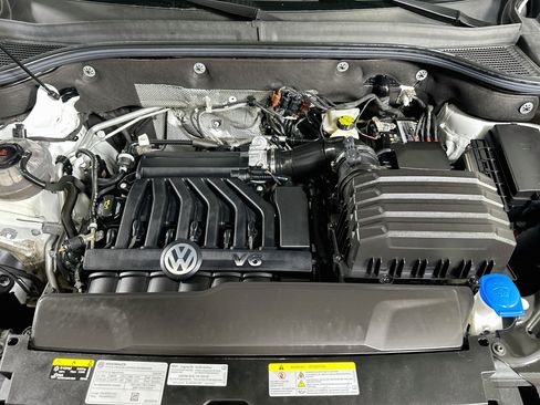 Used 2023 Volkswagen Atlas Cross Sport SE w/ Panoramic Sunroof Package FWD image 35
