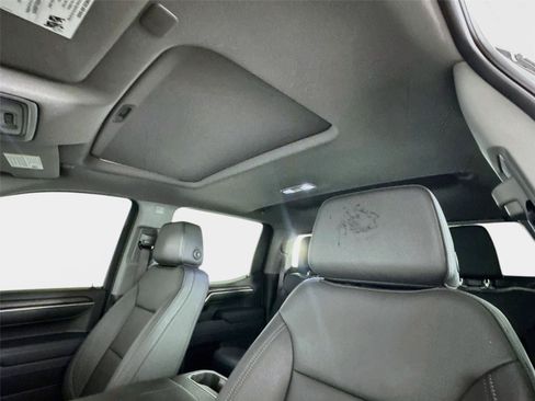 Certified 2023 GMC Sierra 1500 SLT w/ SLT Premium Plus Package AWD/4WD image 14