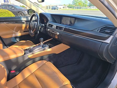 Used 2013 Lexus GS 350 w/ Luxury Pkg RWD image 28