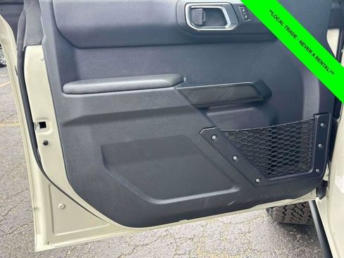Used 2025 Ford Bronco Badlands w/ Sasquatch Package AWD/4WD image 9