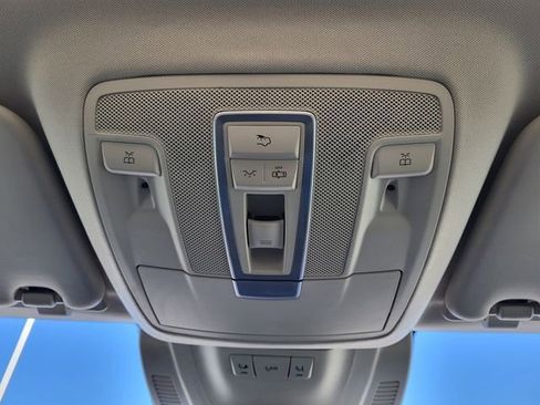 Used 2018 Mercedes-Benz GLS 450 4MATIC image 19