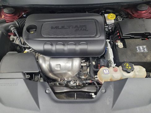 Used 2019 Jeep Cherokee Latitude w/ Popular Appearance Group FWD image 30