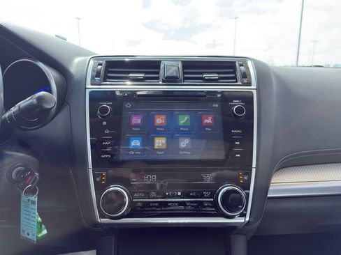 Used 2018 Subaru Legacy 2.5i Premium image 16