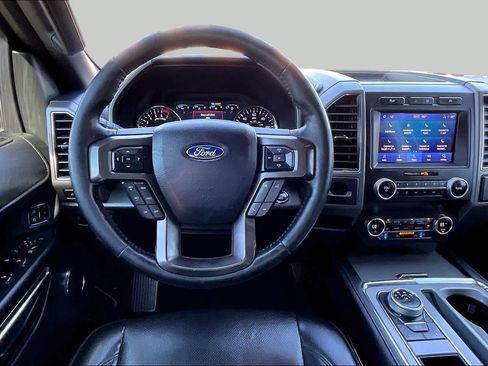 Used 2020 Ford Expedition Max XLT w/ Equipment Group 202A RWD image 5