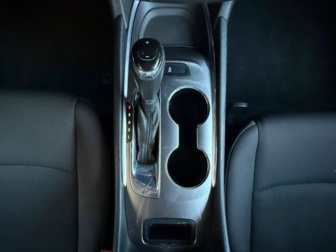 Used 2019 Chevrolet Malibu LT FWD image 49