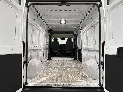 Used 2025 RAM ProMaster 3500 w/ Convenience Group FWD image 22