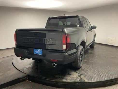 New 2026 Honda Ridgeline Black Edition image 7