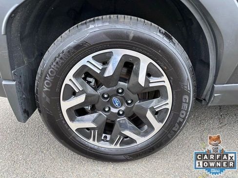 Used 2025 Subaru Forester Premium AWD/4WD image 27