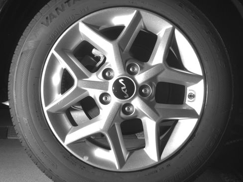 Used 2025 Kia Soul LX w/ LX Technology Package image 15