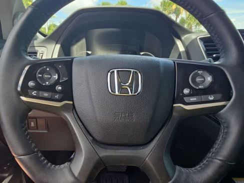 Used 2021 Honda Pilot Elite image 22
