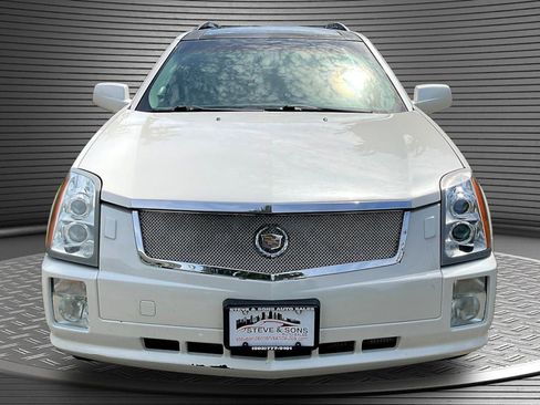 Used 2005 Cadillac SRX V8 w/ Preferred Equipment Group AWD/4WD image 2