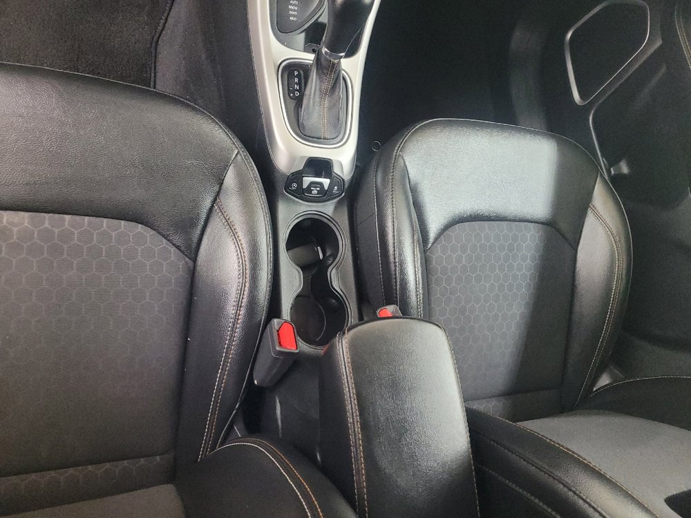 Used 2018 Jeep Compass Latitude AWD/4WD image 26