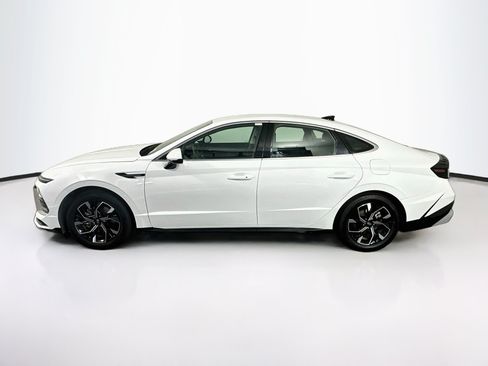 Used 2024 Hyundai Sonata SEL FWD image 4