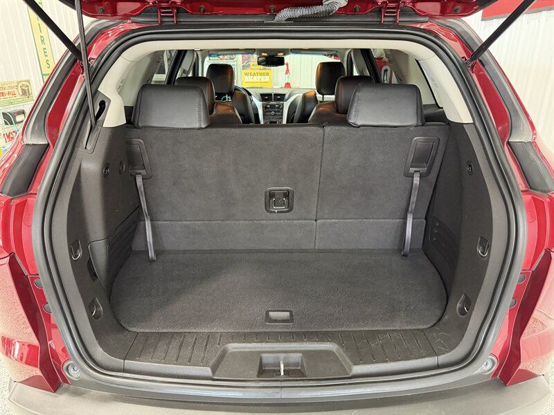 Used 2010 Chevrolet Traverse LT w/ Personal Connectivity Package AWD/4WD image 19