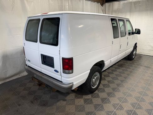 Used 1995 Ford E-250 and Econoline 250 Heavy-Duty RWD image 6