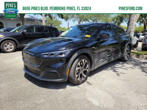 Used 2024 Ford Mustang Mach-E Select RWD image 1