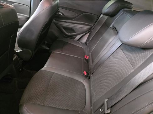 Used 2022 Buick Encore Preferred w/ Safety Package image 17