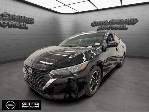 Certified 2025 Nissan Sentra SV FWD image 1
