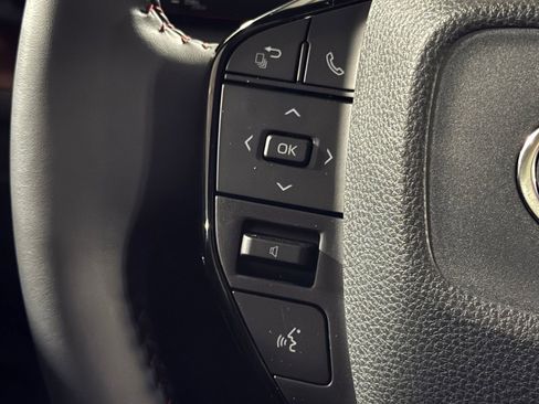 New 2026 Toyota Prius Plug-In Hybrid w/ Limited Premium Package image 31