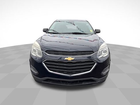 Used 2017 Chevrolet Equinox LS image 2