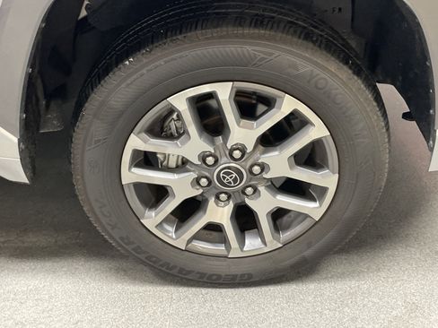 Used 2023 Toyota Tundra 1794 Edition image 6