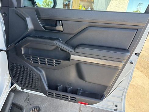 Used 2026 Toyota Tacoma SR5 RWD image 22