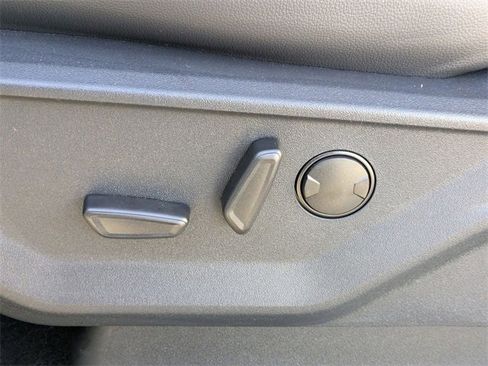 New 2025 Ford F150 Lariat w/ Equipment Group 501A Mid image 15