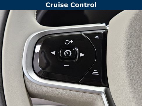 New 2026 Volvo XC90 B6 Ultra w/ Protection Package AWD/4WD image 40