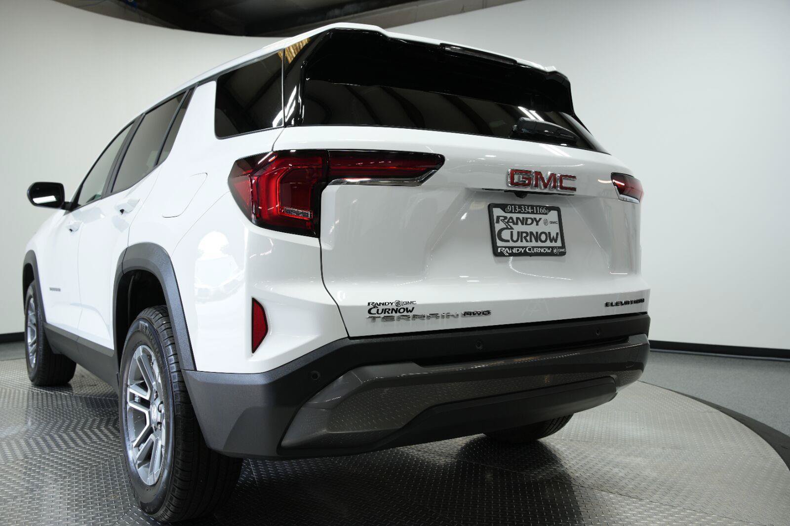 Used 2026 GMC Terrain Elevation AWD/4WD image 26