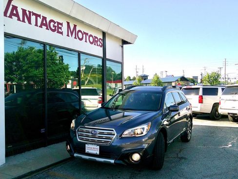 Used 2015 Subaru Outback 2.5i Limited AWD/4WD image 1