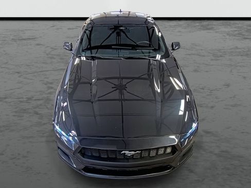 Used 2024 Ford Mustang Coupe RWD image 6