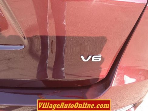 Used 2019 Kia Sorento LX image 33