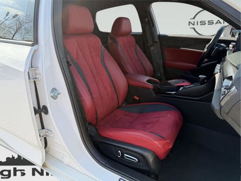 Used 2024 Acura Integra A-Spec image 33