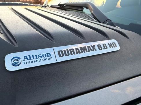 Used 2013 Chevrolet Silverado 2500 LTZ w/ LTZ Plus Package image 10