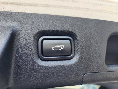 Used 2019 Hyundai Santa Fe Limited FWD image 15