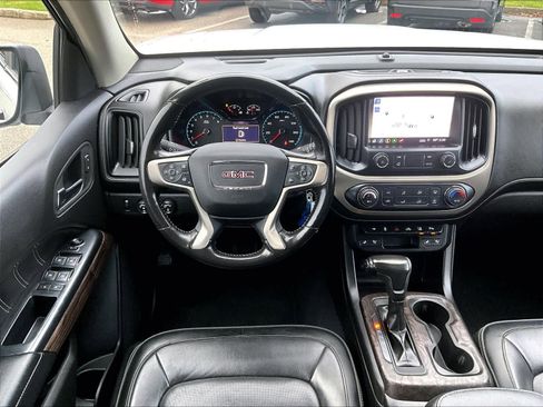 Used 2021 GMC Canyon Denali image 17