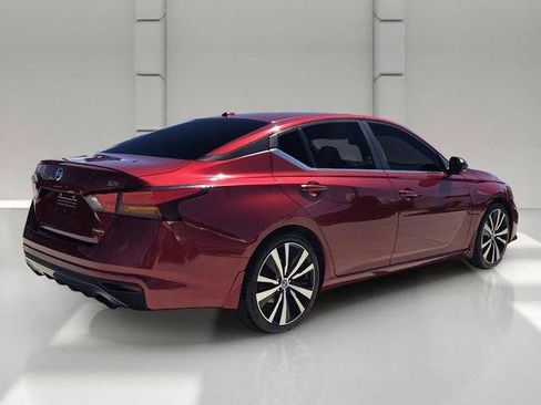 Used 2020 Nissan Altima 2.0 SR FWD image 5