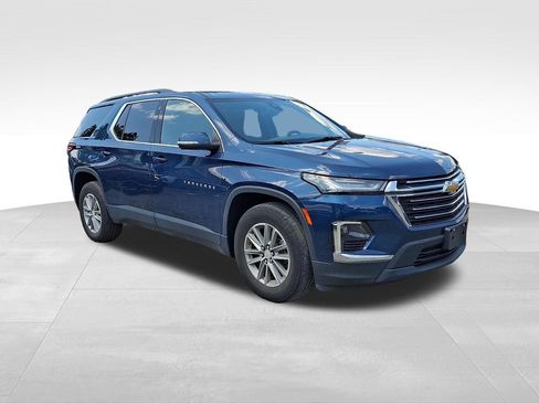 Used 2023 Chevrolet Traverse LT w/ LPO, Floor Liner Package AWD/4WD image 1