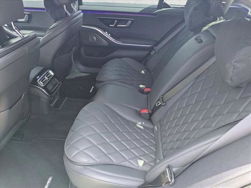 Used 2023 Mercedes-Benz S 580 4MATIC Sedan image 21