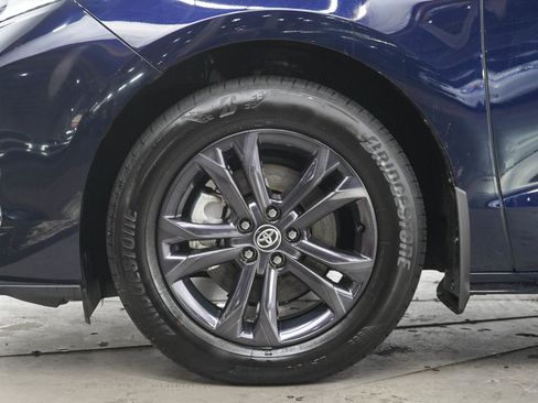 Used 2026 Toyota Sienna AWD image 31